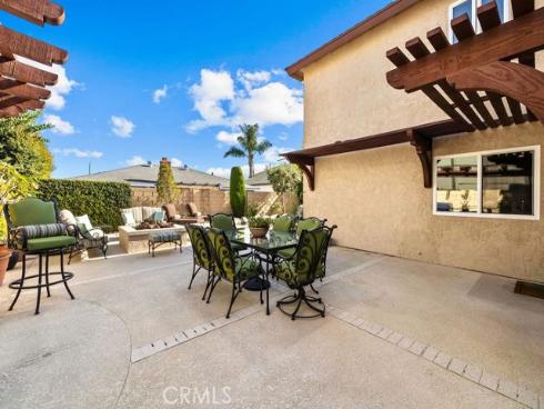 6792 Loyola Drive, Huntington Beach, CA