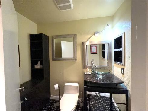 21081 White Horse Ln , Huntington Beach, CA