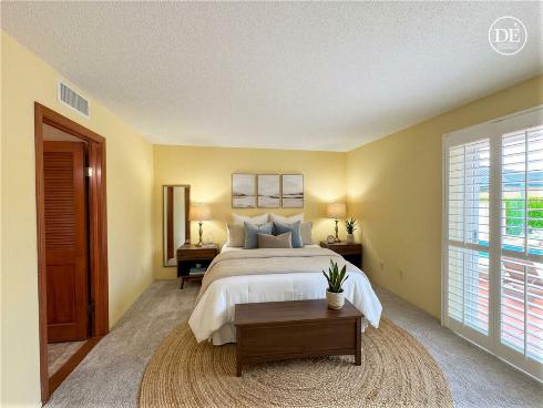21081 White Horse Ln , Huntington Beach, CA