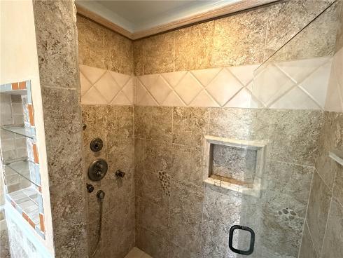 21081 White Horse Ln , Huntington Beach, CA