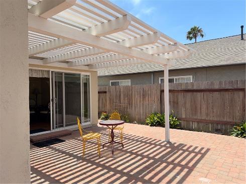 21081 White Horse Ln , Huntington Beach, CA
