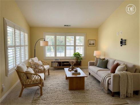 21081 White Horse Ln , Huntington Beach, CA