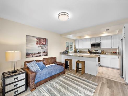 21038 Poolside , Huntington Beach, CA