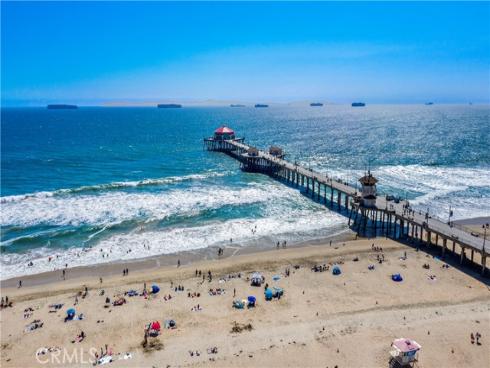 21038 Poolside , Huntington Beach, CA