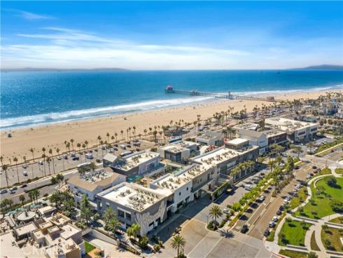 21038 Poolside , Huntington Beach, CA