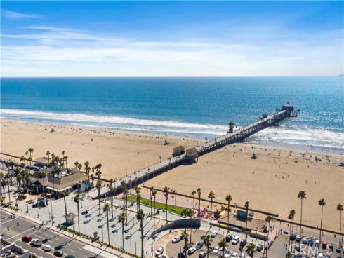 21038 Poolside , Huntington Beach, CA