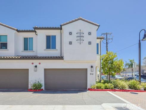 17540 Cameron 102 , Huntington Beach, CA