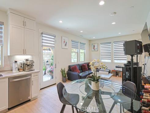 17540 Cameron 102 , Huntington Beach, CA