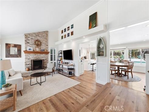 17982 Dellglen Circle, Huntington Beach, CA
