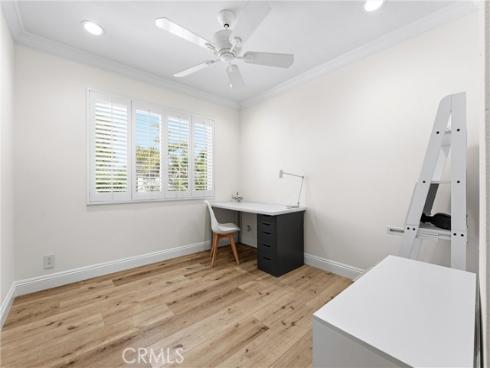 17982 Dellglen Circle, Huntington Beach, CA