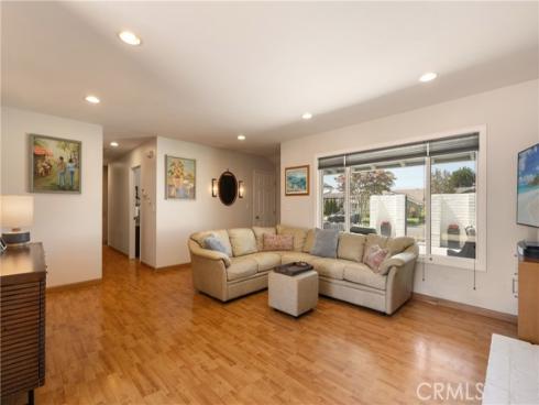 6302 Vatcher , Huntington Beach, CA