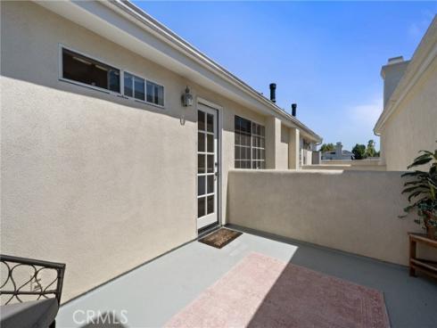 18723  Chapel   Lane, Huntington Beach, CA