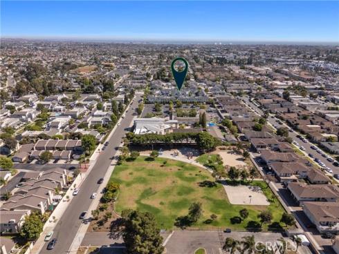 18723  Chapel   Lane, Huntington Beach, CA