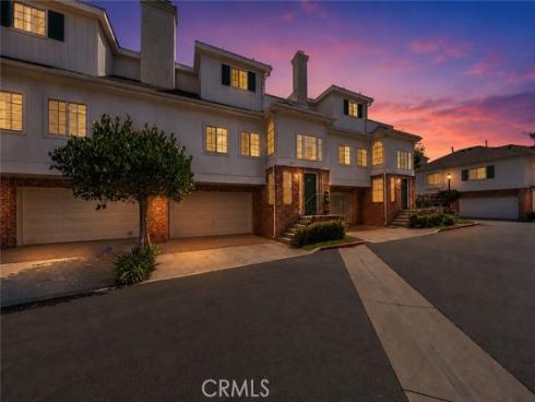 18723  Chapel   Lane, Huntington Beach, CA