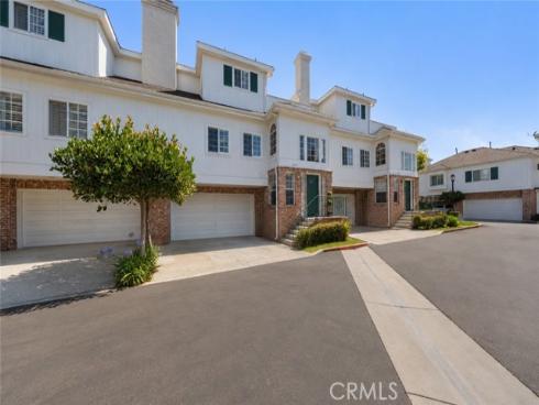 18723  Chapel   Lane, Huntington Beach, CA