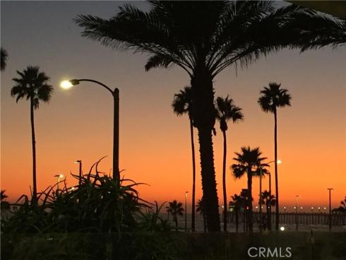 18723  Chapel   Lane, Huntington Beach, CA