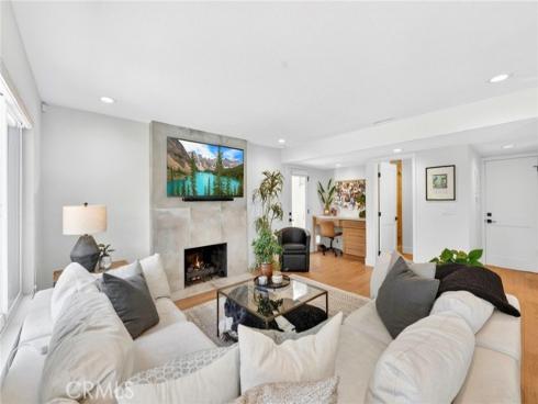 19281 Coralwood Lane, Huntington Beach, CA