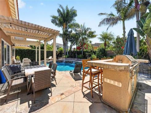 19281 Coralwood Lane, Huntington Beach, CA