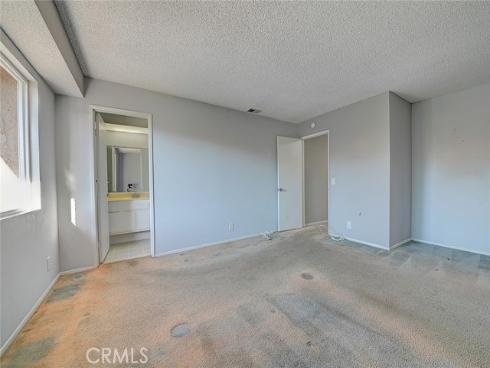 7872 Seabreeze 62 Drive, Huntington Beach, CA