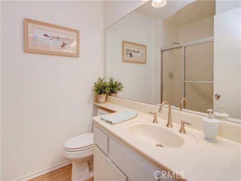 8566 Trinity 816D Circle, Huntington Beach, CA