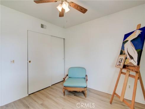 8566 Trinity 816D Circle, Huntington Beach, CA