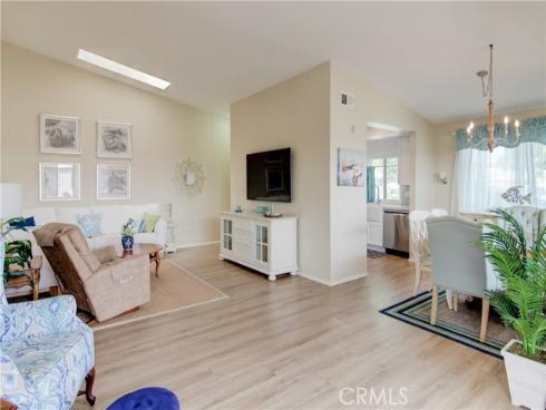 8566 Trinity 816D Circle, Huntington Beach, CA