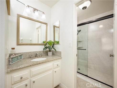 4682  Warner  C110 , Huntington Beach, CA