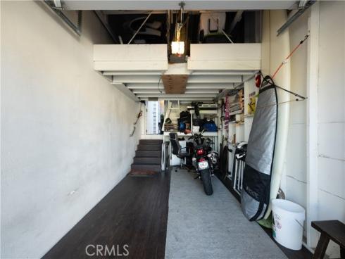 4682  Warner  C110 , Huntington Beach, CA