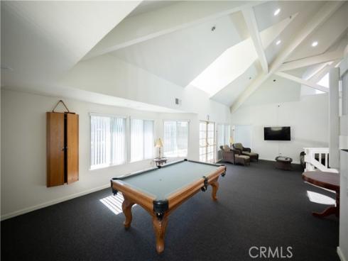 4682  Warner  C110 , Huntington Beach, CA