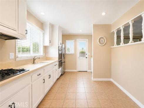 17472  Waal Circle  , Huntington Beach, CA