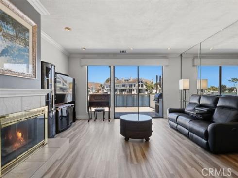 16101  Saint Croix   Circle, Huntington Beach, CA