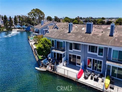 16101  Saint Croix   Circle, Huntington Beach, CA