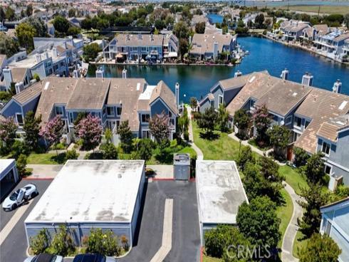 16101  Saint Croix   Circle, Huntington Beach, CA