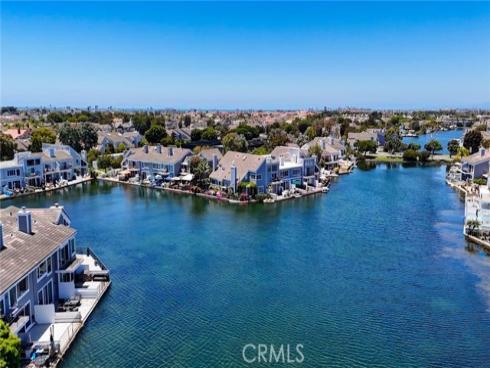 16101  Saint Croix   Circle, Huntington Beach, CA