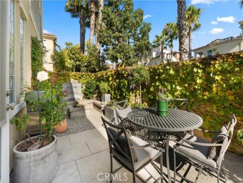 8239  Noelle   Drive, Huntington Beach, CA