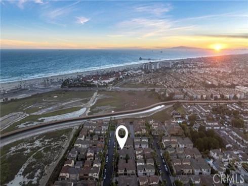 8239  Noelle   Drive, Huntington Beach, CA