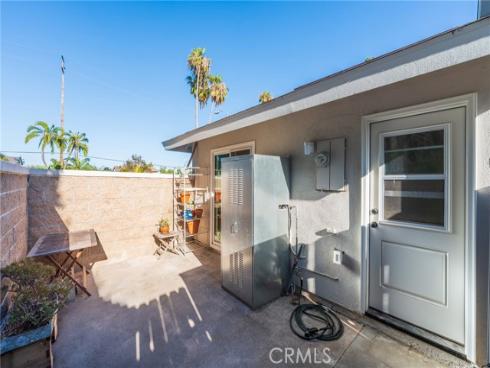19760 Kingswood , Huntington Beach, CA