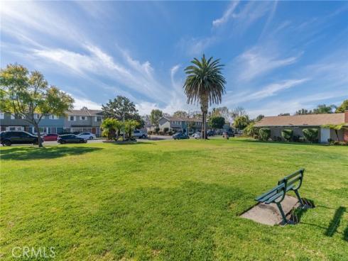 19760 Kingswood , Huntington Beach, CA