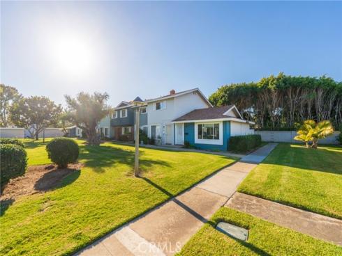 19760 Kingswood , Huntington Beach, CA