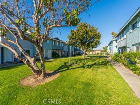 19760 Kingswood , Huntington Beach, CA