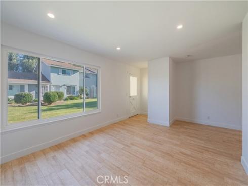 19760 Kingswood , Huntington Beach, CA