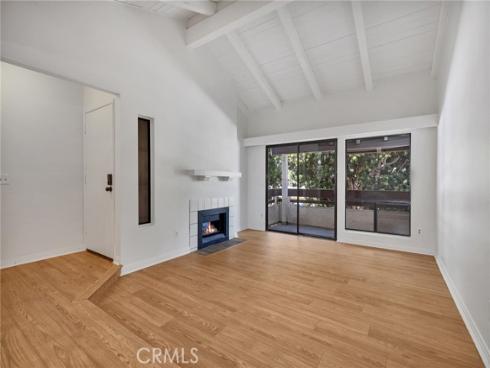 21372 Brookhurst 322 Street, Huntington Beach, CA