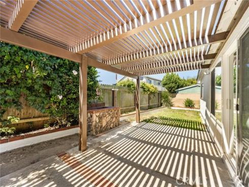 6592  Kilda   Circle, Huntington Beach, CA