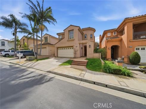 7124 Forest Glen Drive, Huntington Beach, CA