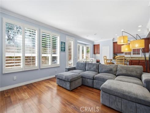 7124 Forest Glen Drive, Huntington Beach, CA