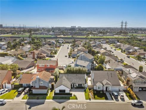 21321 Compass Lane, Huntington Beach, CA