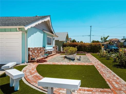 15732  Swan   Lane, Huntington Beach, CA