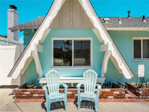 15732  Swan   Lane, Huntington Beach, CA