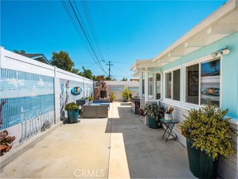 15732  Swan   Lane, Huntington Beach, CA