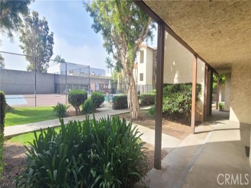7735 Newman 104 Avenue, Huntington Beach, CA